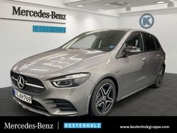 Mountain grau Gebraucht 2025 Mercedes 180 AMG Limousine | 40.850 €
