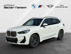 Weiß Neu 2025 BMW iX1 Exclusive SUV | 48.990 € (Fairer Preis)