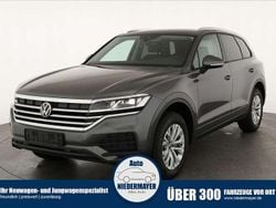Grenadillschwarz metallic Neu 2025 VW Touareg SUV | 57.995 € (Superpreis)