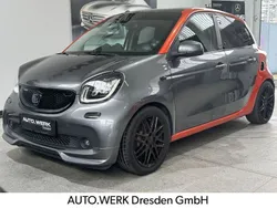 Grau Gebraucht 2017 Smart ForFour Brabus Kleinwagen | 16.400 € (Etwas zu teuer)