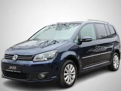 Blau Gebraucht 2011 VW Touran Highline Van / Kleinbus | 12.980 €