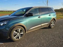 Gebraucht 2017 Peugeot 5008 Allure Van / Kleinbus | 14.500 € (Fairer Preis)