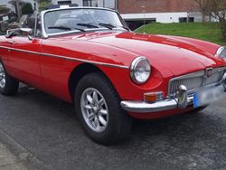 Rot Gebraucht 1979 MG B Cabrio | 12.900 €