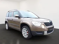 Braun Gebraucht 2011 Skoda Yeti Plus Edition SUV | 9.950 € (Teuer)