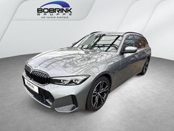 Grau Gebraucht 2022 BMW 330e M Sport Kombi | 39.920 € (Etwas zu teuer)