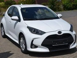 Weiß Gebraucht 2023 Mazda 2 Limousine | 19.950 € (Fairer Preis)