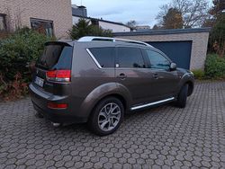 Grün Gebraucht 2012 Citroën C-Crosser SUV | 5.600 €