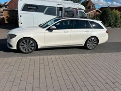 Weiß Gebraucht 2018 Mercedes E220 Kombi | 20.500 € (Fairer Preis)