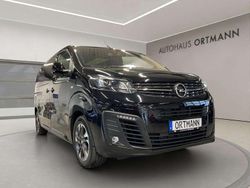 Diamant schwarz/karbon schwarz Gebraucht 2023 Opel Zafira Life Elegance Van | 46.790 € (Teuer)