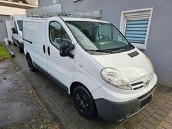 Weiß Gebraucht 2011 Nissan Primastar Van / Kleinbus | 9.990 € (Guter Preis)