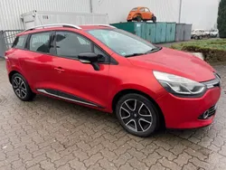 Rot Gebraucht 2013 Renault Clio IV Luxe Limousine | 5.450 € (Guter Preis)