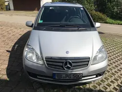 Silber Gebraucht 2008 Mercedes A180 Kleinwagen | 2.390 €