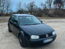 Schwarz Gebraucht 2001 VW Golf IV Kleinwagen | 1.650 € (Etwas zu teuer)