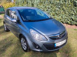 Blau Gebraucht 2011 Opel Corsa Innovation Limousine | 2.800 € (Guter Preis)