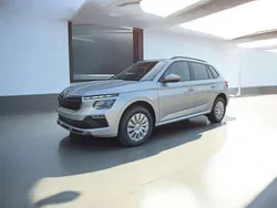 Brillantsilber metallic Neu 2025 Skoda Kamiq Selection SUV | 24.990 € (Guter Preis)