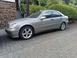 Gebraucht 2006 Mercedes C180 Limousine | 5.600 € (Etwas zu teuer)