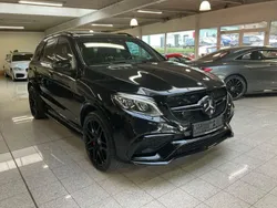 Obsidianschwarz metalliclack Gebraucht 2016 Mercedes GLE63 AMG AMG SUV | 37.990 € (Superpreis)