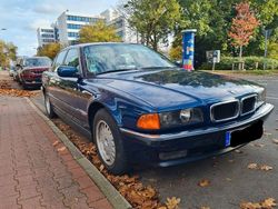 Blau Gebraucht 1997 BMW 735 Limousine | 9.999 € (Guter Preis)