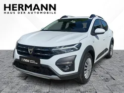 Arctic white (weiß) Gebraucht 2021 Dacia Sandero Comfort Kleinwagen | 15.708 € (Teuer)