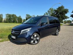 Blau Gebraucht 2021 Mercedes V250 Van / Kleinbus | 43.900 € (Superpreis)