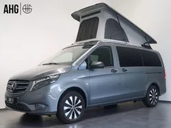 Grau Gebraucht 2024 Mercedes Vito Van / Kleinbus | 59.890 €