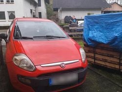 Rot Gebraucht 2010 Fiat Punto Evo Kleinwagen | 1.500 € (Guter Preis)
