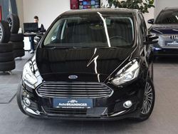 Schwarz Gebraucht 2019 Ford S-MAX Titanium Van / Kleinbus | 16.550 € (Superpreis)