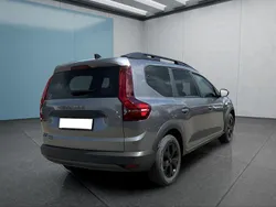 Grau Neu 2025 Dacia Jogger Van / Kleinbus | 28.449 € (Fairer Preis)