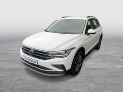 Weiß Gebraucht 2022 VW Tiguan Life SUV | 19.957 € (Guter Preis)