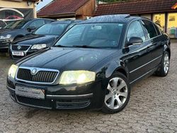 Schwarz Gebraucht 2008 Skoda Superb LAURIN & KLEMENT Limousine | 5.990 €