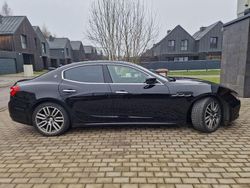 Schwarz Gebraucht 2017 Maserati Ghibli GranLusso Coupé | 17.490 €