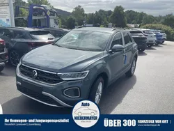 Grau Neu 2025 VW T-Roc Life SUV | 31.849 € (Superpreis)