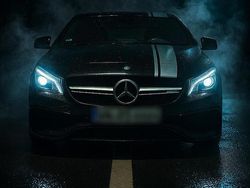 Schwarz Gebraucht 2017 Mercedes CLA45 AMG Shooting Brake AMG Kombi | 28.999 € (Etwas zu teuer)