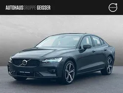 Platinum grey Gebraucht 2023 Volvo S60 Ultimate Limousine | 37.750 € (Fairer Preis)