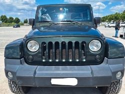 Grün Gebraucht 2010 Jeep Wrangler Unlimited Sahara SUV | 17.950 € (Superpreis)