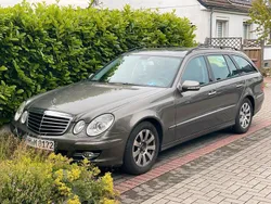 Grau Gebraucht 2006 Mercedes E280 Kombi | 3.950 € (Superpreis)