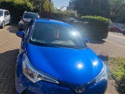 Blau Gebraucht 2019 Toyota C-HR+ SUV | 18.300 € (Fairer Preis)