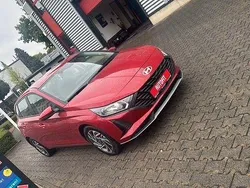 Rot Neu 2025 Hyundai i20 Limousine | 19.280 € (Fairer Preis)
