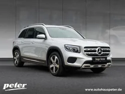 Mercedes GLB180