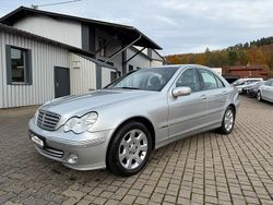 Brillantsilber metalliclack Gebraucht 2004 Mercedes C200 Limousine | 7.499 € (Teuer)