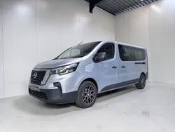 Grau Gebraucht 2023 Nissan Primastar Van / Kleinbus | 39.990 € (Fairer Preis)