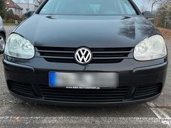Schwarz Gebraucht 2005 VW Golf V Limousine | 1.699 € (Fairer Preis)