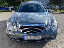 Grau Gebraucht 2006 Mercedes E280 Kombi | 4.900 € (Fairer Preis)