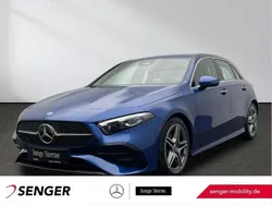 Blau Gebraucht 2024 Mercedes A200 AMG Limousine | 34.540 € (Fairer Preis)