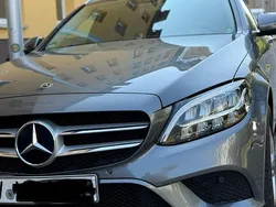 Grau Gebraucht 2019 Mercedes C220 Kombi | 16.900 € (Superpreis)