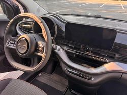 Schwarz Gebraucht 2023 Fiat 500e Kleinwagen | 19.000 € (Superpreis)