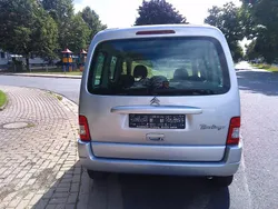 Grau Gebraucht 2008 Citroën Berlingo Van / Kleinbus | 3.999 € (Guter Preis)