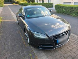 Grau Gebraucht 2011 Audi TT Coupé | 12.500 € (Guter Preis)