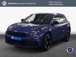 Hypnotic purple metallic Gebraucht 2025 Fiat 600E Abarth Limousine | 47.829 €