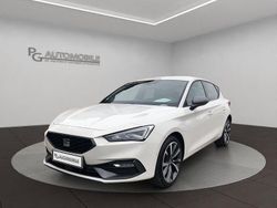 Weiß Gebraucht 2021 Seat Leon FR Limousine | 18.790 € (Fairer Preis)